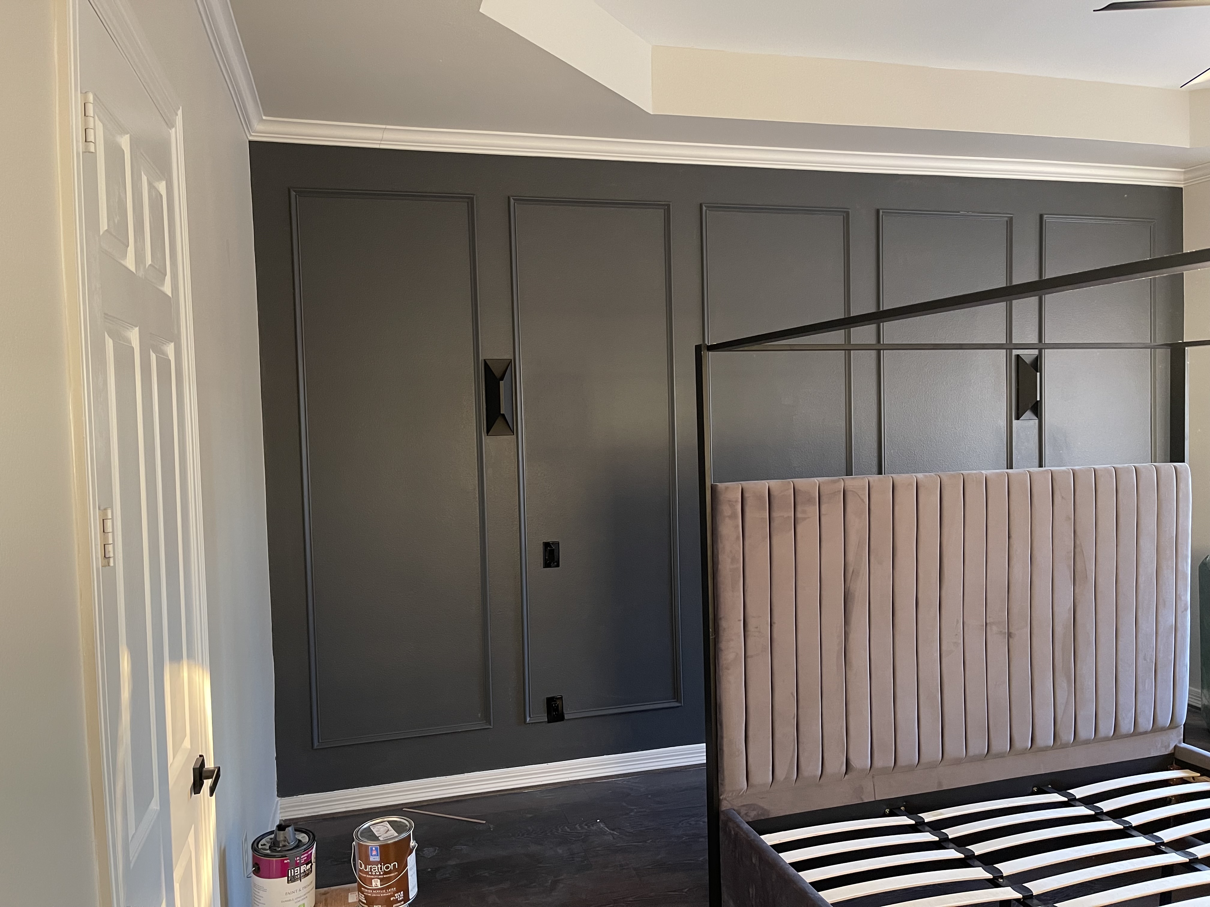 Panel molding accent wall — OakVera exterior and finishing